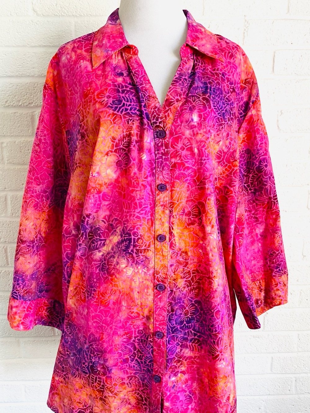 Catherines Pink  Purple Floral Batik Button-Front Shirt Cotton Plus 2X 22/24 W